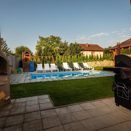 Rezidencia Podhajska Aparthotel Exterior photo