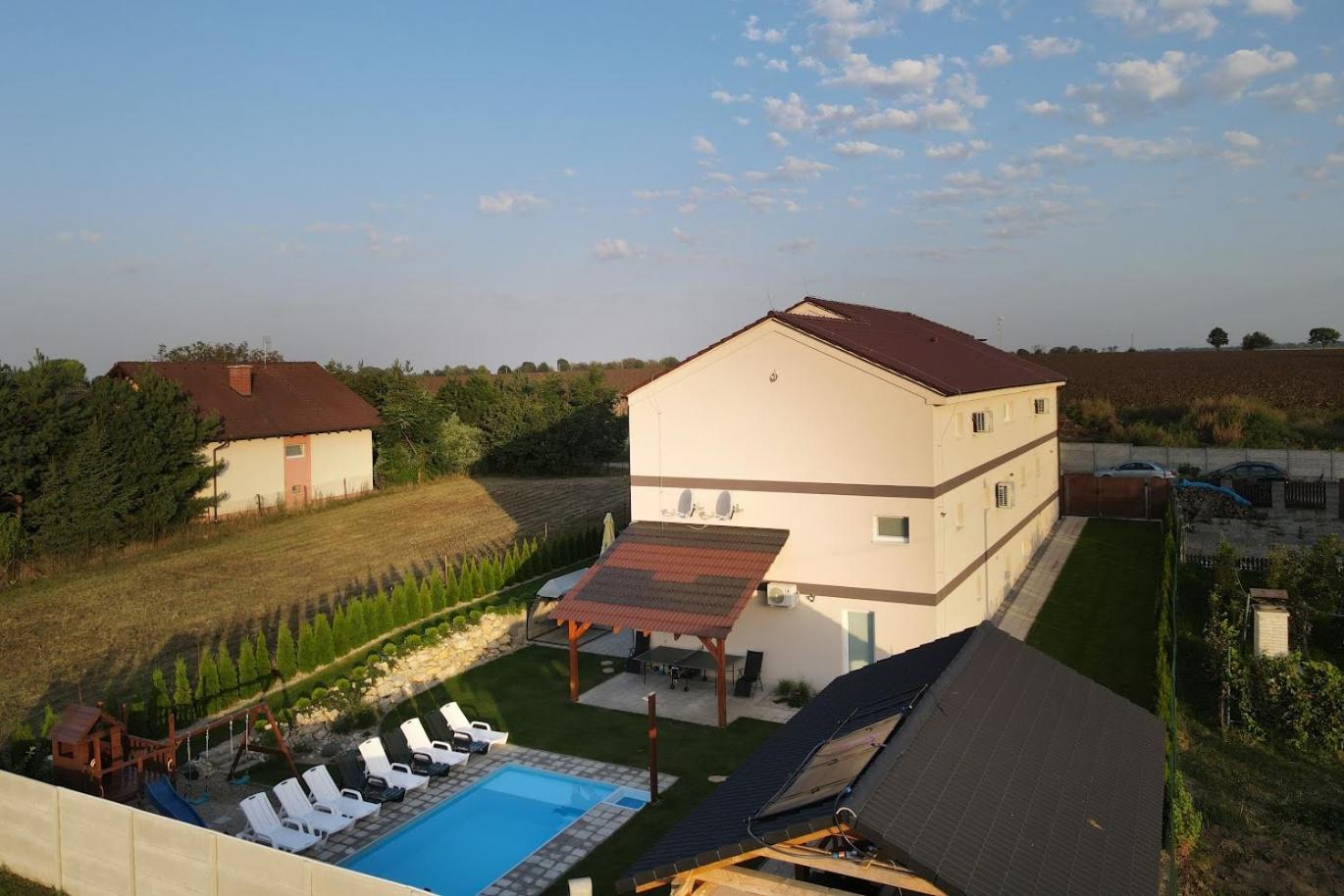 Rezidencia Podhajska Aparthotel Exterior photo