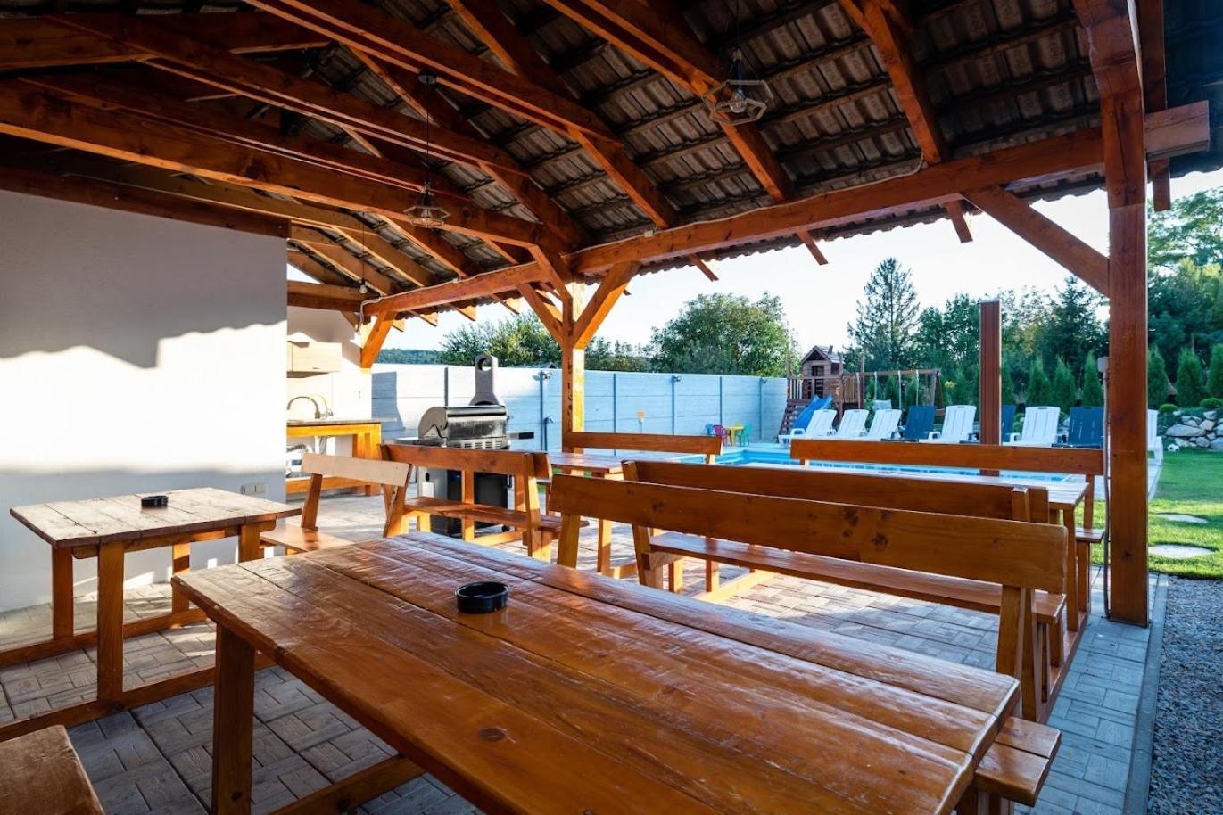 Rezidencia Podhajska Aparthotel Exterior photo
